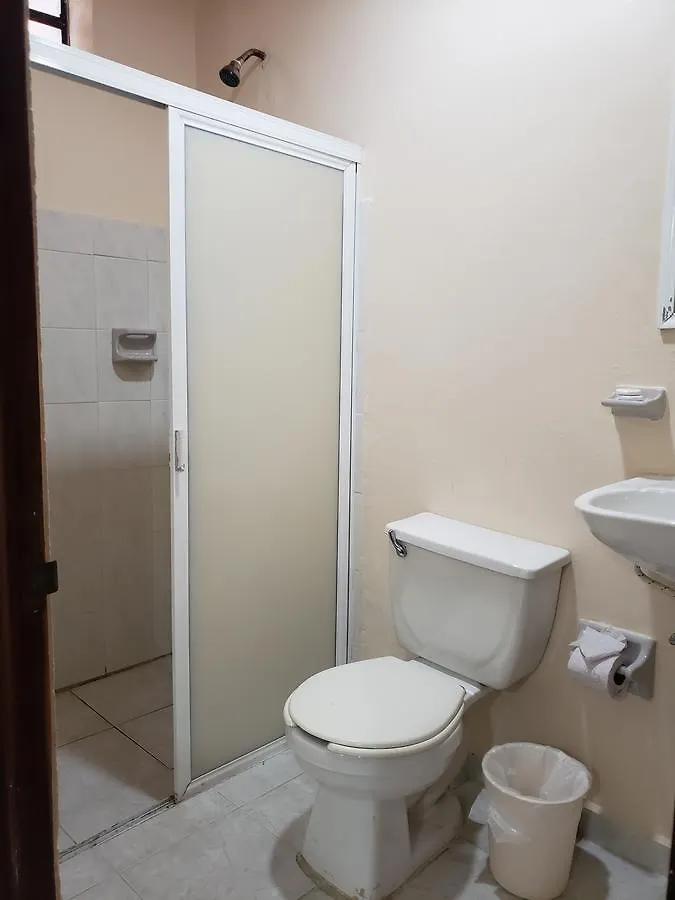 Hotel Cuarto Camino Playa Del Carmen